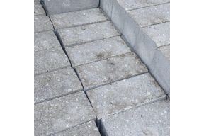 MBI Enkelzijdig Gebroken Grijs Gevelsteen M90 - 135 stuks LOT #174